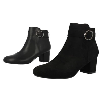 Botas al tobillo negras de tacón ancho con cremallera y ajuste ancho para dama: F51247 Foto 1 de 3