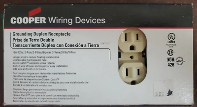 (10 piezas) Receptáculo de salida dúplex residencial Cooper Ivory 15A 125V 270V (TA8MS) Foto 1 de 3