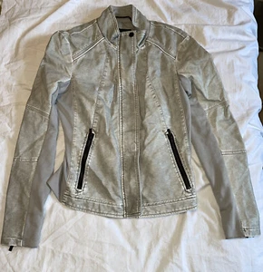 Chaqueta motera Express Light marfil imitación cuero talla S con bolsillos delanteros con cremallera - Imagen 1 de 12