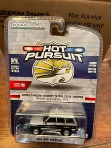 Greenlight Hot Pursuit 1995 Jeep Cherokee North Carolina State Trooper - Picture 1 of 1