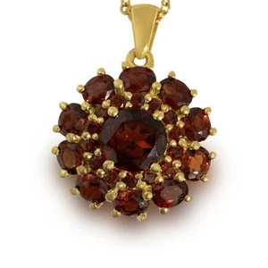 Natural Garnet Flower shape roung Pendant Sterling silver with chain - Picture 1 of 3