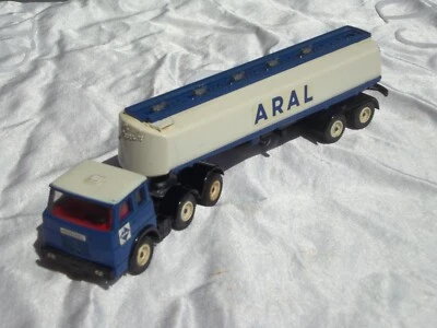 SIKU HENSCHEL ARAL F2018 2A V288 VEDI DESCRIZIONE - Immagine 1 di 4