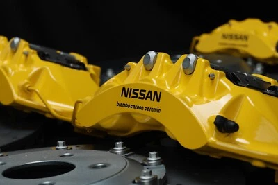 Kit de frenos de cerámica de carbono R35 GTR Skyline R32-34 - amarillo con sombrero negro Foto 1 de 4