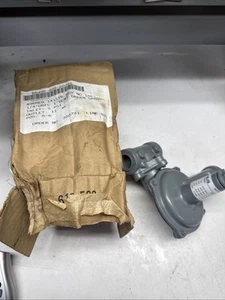 Regolatore di pressione gas SENSUS modello 496 1/4" SEDILE 60 MAX PSI - Foto 1 di 5