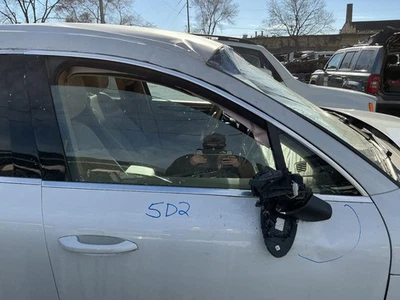 Passenger Right Front Door White 0Q Fits 15-19 PORSCHE MACAN 804015 - Изображение 1 из 4