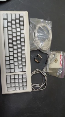 Apple Macintosh M0110A Keyboard + Disks + Cables 1984 Vintage Untested - Image 1 of 4