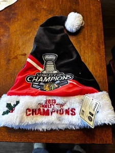 Forever Collectibles Blackhawks Santa Hat 2013 Stanley Cup Champions NWT - Picture 1 of 1