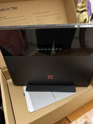 Technicolor TIM HUB+ PLUS 1200Mbps Modem-Router senza Filo - Nero - Immagine 1 di 3