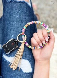NWT Rainbow Silicone Beads Key Ring * Key Chain * Tassel * O Ring - Picture 1 of 1