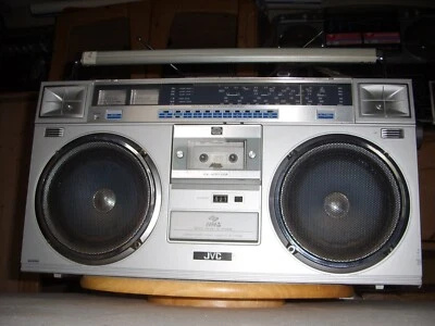 Radiorecorder/Ghettoblaster JVC RC-M70L - Victor Company of Japan - Rarität - - Bild 1 von 4