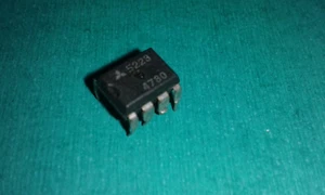 M5223P 5223 DIP-8 MITSUBISHI IC (used) id1244P12T1 - Picture 1 of 2