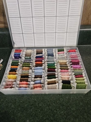 DMC Embroidery Floss Boxed 100 Bobbins and Storage Case asst colors - Image 1 of 4