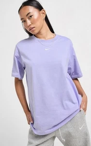 Nike Essentials T-Shirt Women’s Centre Swoosh Lilac Purple XL FD4149-533 NWT - Imagen 1 de 5