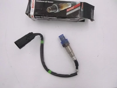 Genuine OEM Bosch Wideband A/F Sensor 18088 For 2016 Lincoln MKZ - Image 1 of 2