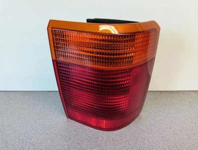 1995-1999 RANGE ROVER Passenger Right RH Tail Light Quarter Panel Mounted - Image 1 of 4