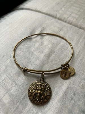 2016 Alex & Ani " Hand Of  Fatima  " Gold Charm Bangle Bracelet Adjustable - Image 1 of 4