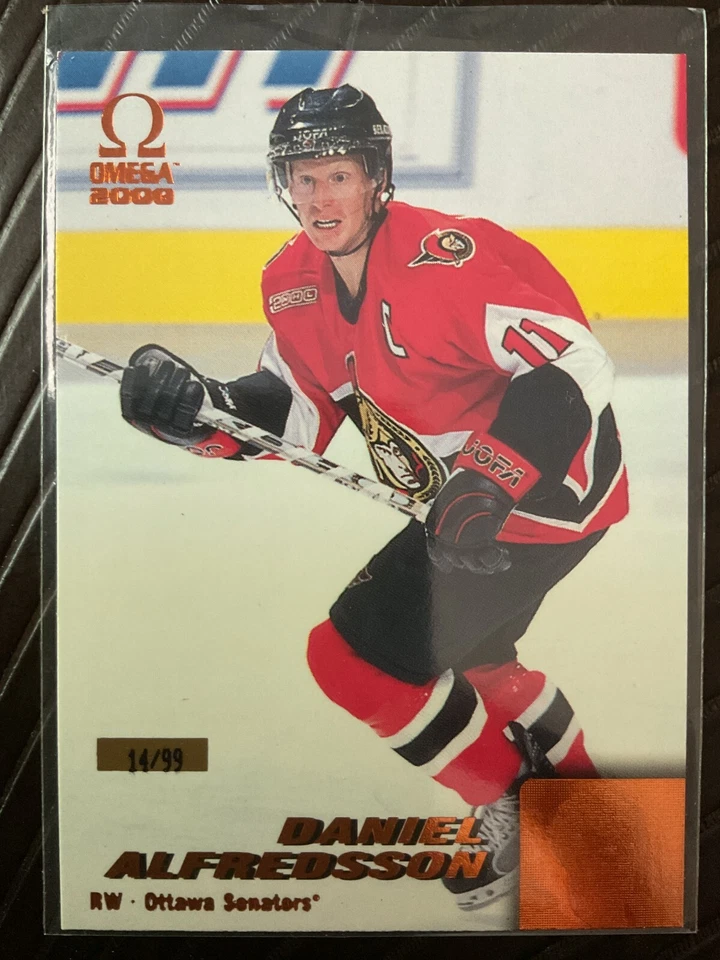 Daniel Alfredsson 1999-2000 Pacific Omega Bronze Parallel Card #14/99 - Image 1 of 1