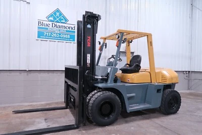 TCM FD70, 15,000# Pneumatic, 6 Cyl Mitsubishi Diesel, 147" Two Stage, Sideshift - Image 1 of 4