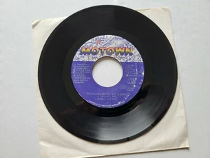 LIONEL RICHIE - Running With the Night / Serves You Right 1983 SOUL Commodores - Imagen 1 de 2