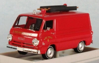 BREKINA Dodge A100 Fire Dept 6 Van (Vermelho) Escala 1/87 HO Modelo Plástico NOVO RARO! - Imagem 1 de 3