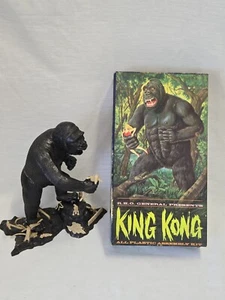 VINTAGE Aurora King Kong Model with Original Box - Picture 1 of 1