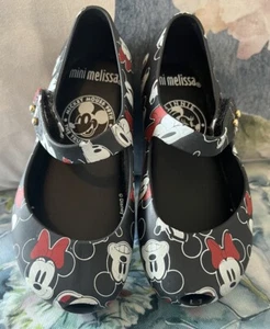 Mini Melissa Schuhe Größe EU 25/26 USA 9 Minnie Mouse Figur Haken & Ösenverschluss - Bild 1 von 9