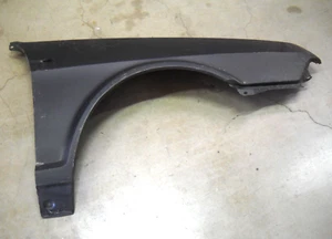 PARAFANGO ANTERIORE DESTRO FIAT RITMO - NUOVO - Picture 1 of 2