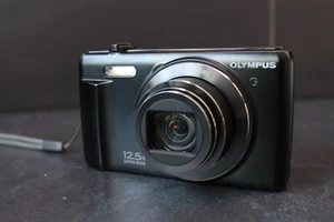 Olympus VR-360 16MP Digital Camera 12.5x superwide - Black - Picture 1 of 7