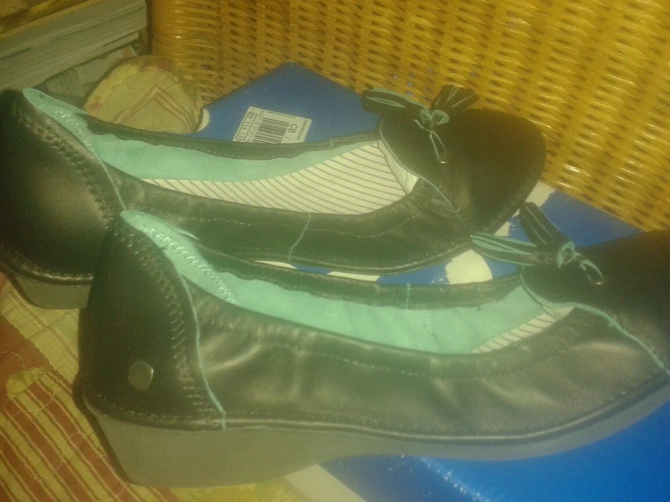 Idéal détente mocassins neufs cuir souple confortable bords élastiques 36 TBS - Photo 1/4