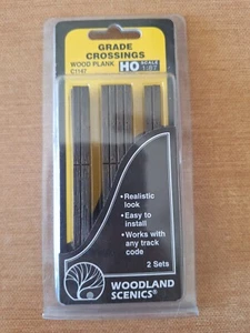 HO Scale Woodland Scenics WOOD PLANK GRADE CROSSING (2) Item #C1147 - Picture 1 of 2