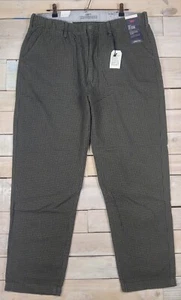 New LEVIS XX Chino EZ Waist Taper Fit Stretch Army Green Pants Size XL A10400053 - Picture 1 of 10