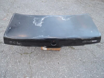 TAPA MALETERO ALFA ROMEO 164 Usada Original para Reparar y Acabado Foto 1 de 4