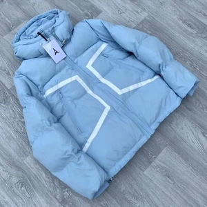 Maniere De Voir Pufferjacke aus Nylon mit Kapuze mit Reißverschluss - hellblau/weiß - Bild 1 von 4