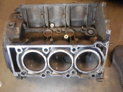 Bloco de motor R 1120101006 2001-2005 Mercedes Benz E320 C320 CLK320 3.2 V6 - Imagem 1 de 4