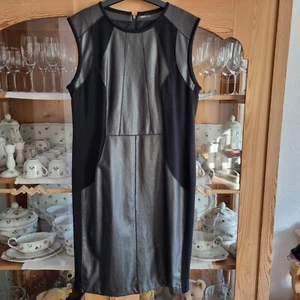 MARC CAIN Kleid schwarz mit Kunstlederbesatz in dunkelbraun Größe 5 (42) - Bild 1 von 7