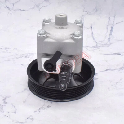 Bomba de dirección asistida 30665100 para Volvo V70 S60 XC70 S80 XC90 2001-2010 Foto 1 de 4