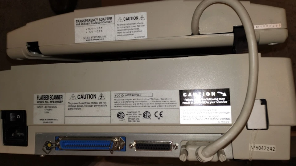 Mustek Scanner Paragon 8000 SP, Auflösung 400 x 800 Pixel Scanfläche 216x356 mm - Bild 1 von 4