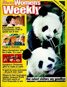 Aust. Women's Weekly - November 1988 - Olivia Newton-John + Lindy Chamberlain - Picture 1 of 4