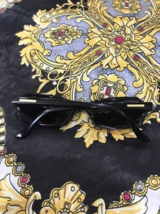 BCBG MAXAZRIA MARCO GAFAS DE SOL BC 123 NEGRO 52-17-140 PLÁSTICO LLANTA COMPLETA - Imagen 1 de 12
