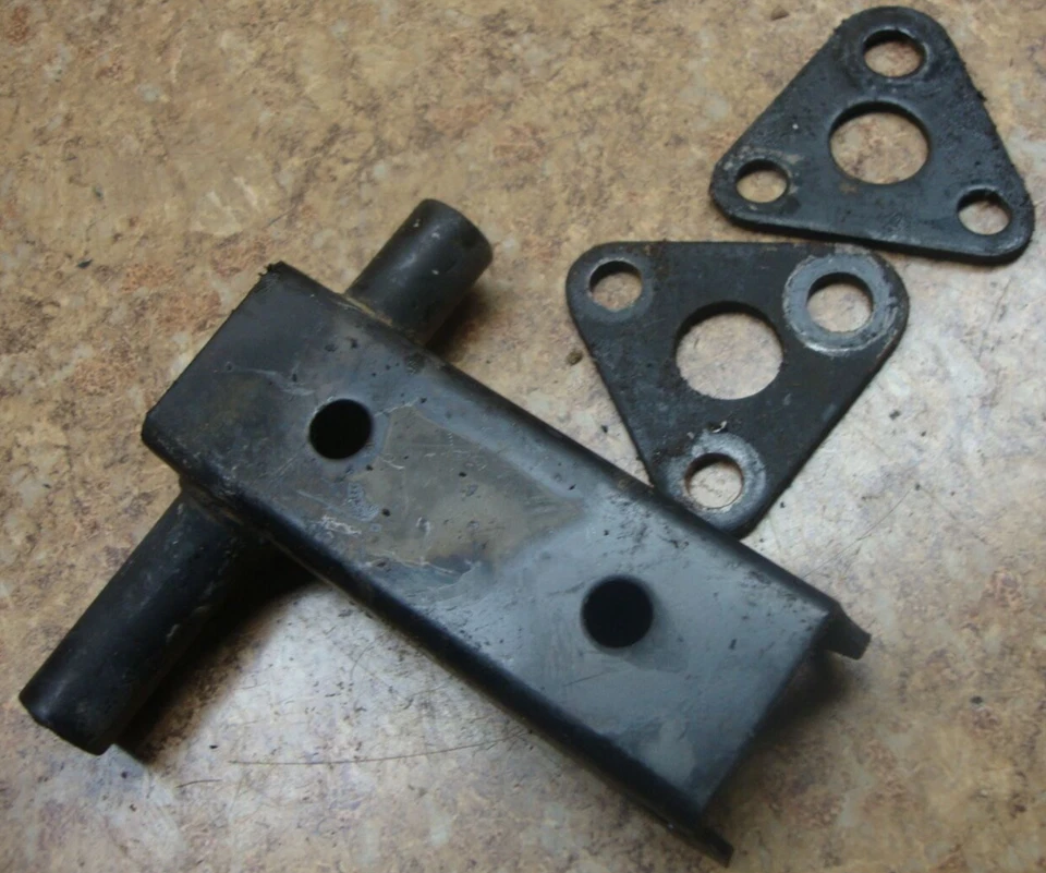 1983 Suzuki LT125 LT 125 Quadrunner Motor Suporte de Montagem Suporte Quad Runner - Imagem 1 de 1