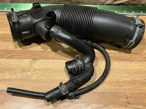 2003 04 2005 VW MK4 Jetta Golf 2.0 Air Intake Tube Boot PVC GENUINE  1J0129684BS - Picture 1 of 11