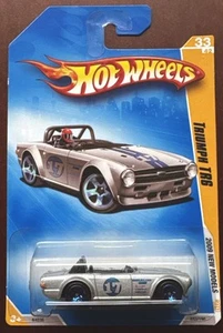 2009 Hot Wheels New Models Triumph TR6 33/42 (Silver) HAS REAR DETAILS*$1 CoShip - Picture 1 of 6