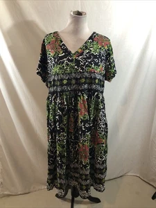 Only Necessities Black Short Sleeve Dress, Green & Pink Design - Womens 1X - Picture 1 of 4