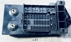 OEM NOS YC3T-14A067-GB 1999-2003 Ford F-750 F-650 Super Duty Truck Fuse box New - Picture 1 of 5