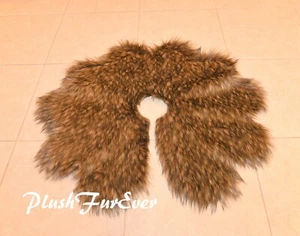 Exotic Tree Skirt Lodge Cabin Brown Furry 5' Scallop - Picture 1 of 3