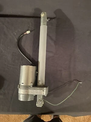 Motor de pie de cama ajustable modelo AP8 8390-0102, plataforma para piernas cómoda para dormir Foto 1 de 4