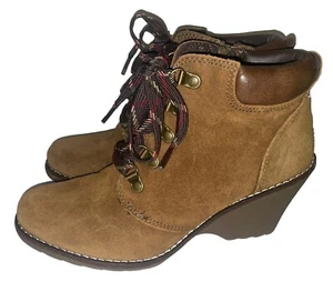 White Mountain Womens Brown Suede Ankle Wedge Bootie Size 9M Cabincore D Ring - Picture 1 of 6