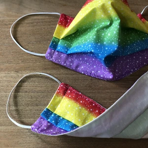 100% cotton handmade face mask reversible washable RAINBOW STARS & SPARKLES - Picture 1 of 10