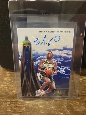 2024-25 Panini Select - In Flight Signatures Shawn Kemp #IFS-KMP Blue Prizm /49 - Image 1 of 3