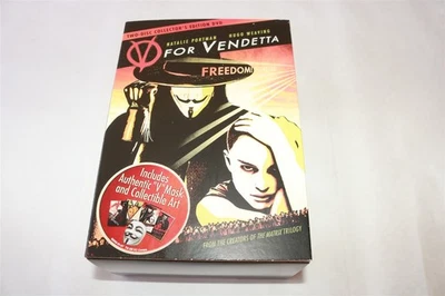 V FOR VENDETTA - 2 Disc Collector's Edition W/ Authentic Mask & Art DVD - Image 1 of 2